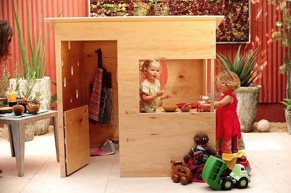 wedgehouse_modernplayhouse
